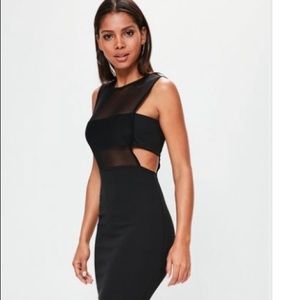 Sleeveless Cut out midi dress